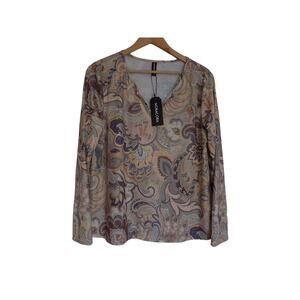 Noracora long sleeve knit top size Small NWT